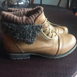 Women’s lace up ankle boots